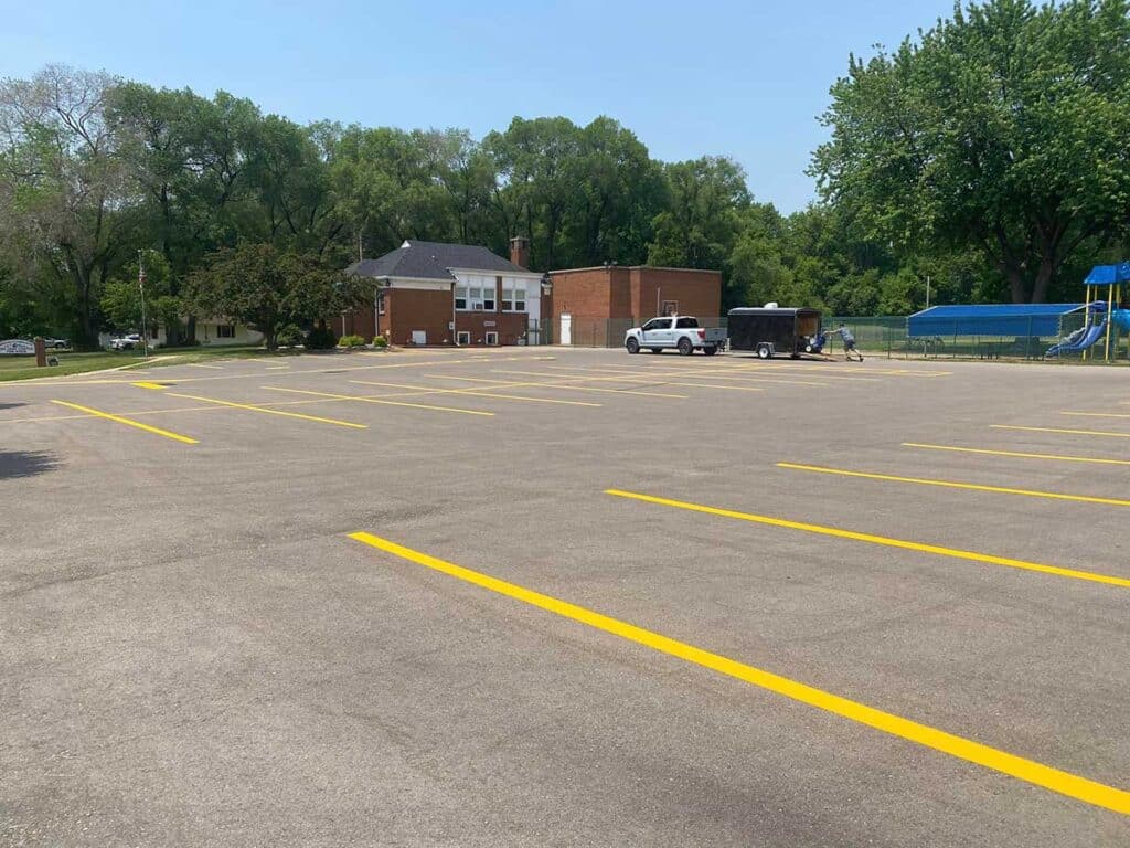 parking-lot-striping-1
